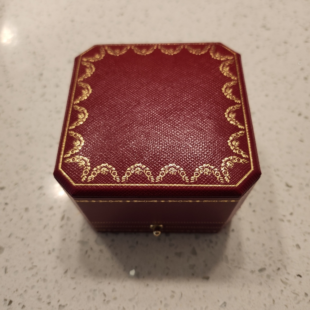 Cartier original ring box